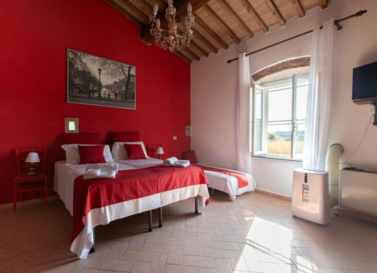 Agriturismo Le Biricoccole Vada Luaran gambar
