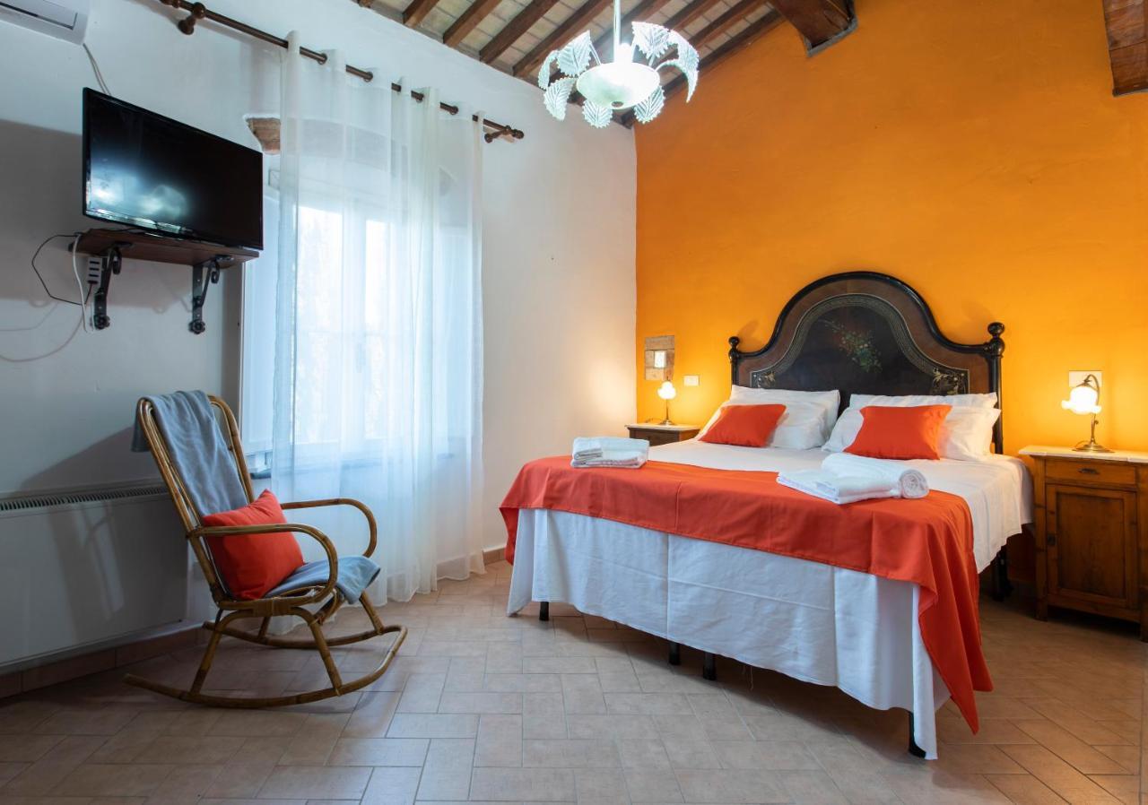 Agriturismo Le Biricoccole Vada Luaran gambar